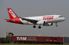 TAM航空(ブラジル).エアバスA319-132(PR-MBV)