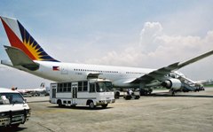 フィリピン航空.エアバスA330-301(F-OHZO)