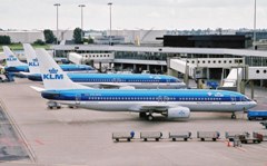 KLMオランダ航空(オランダ) ボーイング737-8K2(PH-BXL)