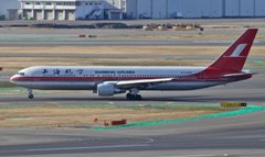 上海航空(中国).ボーイング767-36D(B-2498)