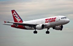 TAM航空(ブラジル).エアバスA319-112(PR-MYC)