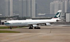 キャセイパシフィック航空(中国・香港).エアバスA340-313(B-HXA)
