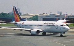 フィリピン航空.ボーイング737-3Y0(EI-BZF)