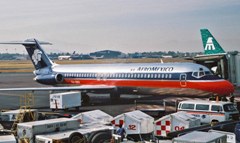 アエロメヒコ航空、DC-9-32(XA-DEK)